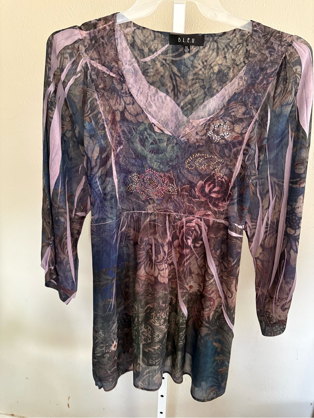 B.L.E.U. Sheer Floral V-Neck Tunic in Dusty Purple and Blue Size XL